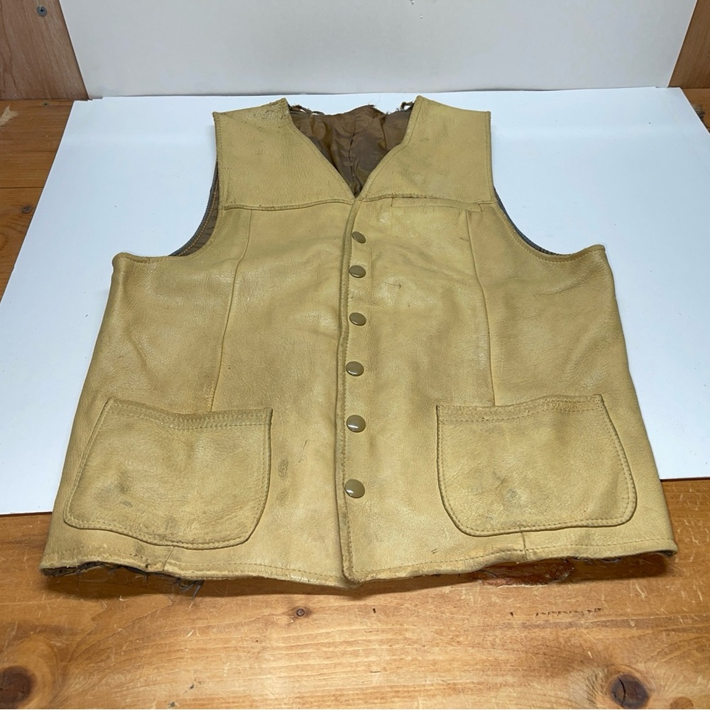 Vtg. 1960’s Deer Hide Lined Vest Size S/M